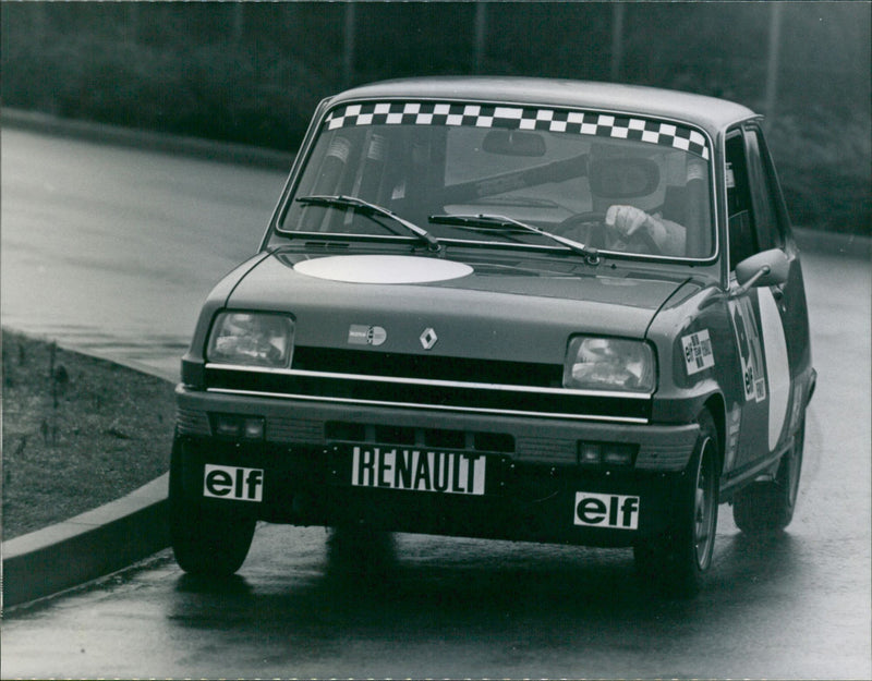 Renault - Vintage Photograph