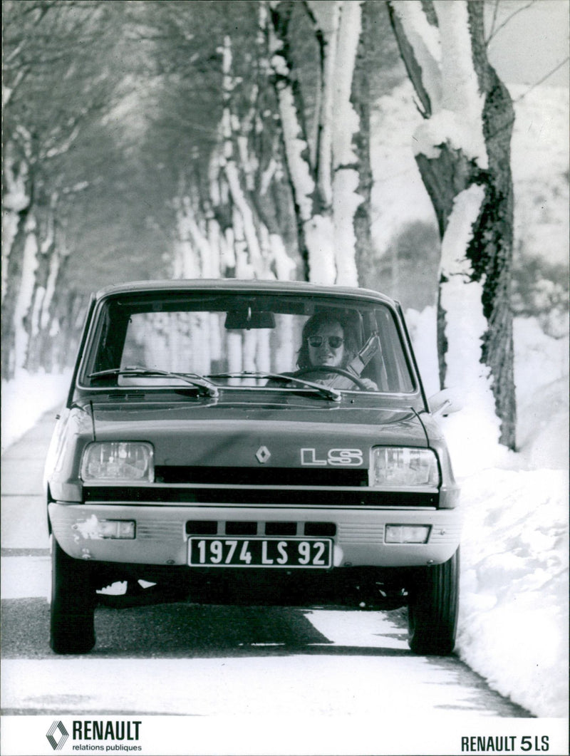 Renault 5 LS - Vintage Photograph