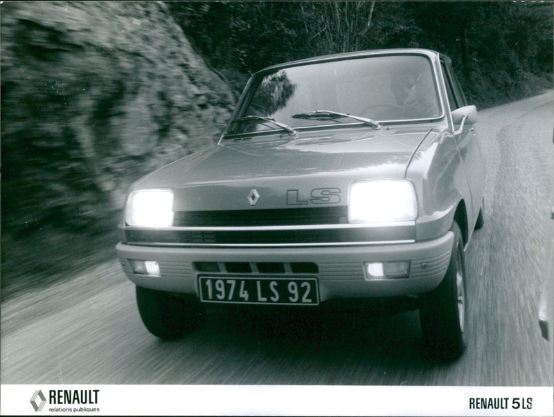 Renault 5 LS - Vintage Photograph