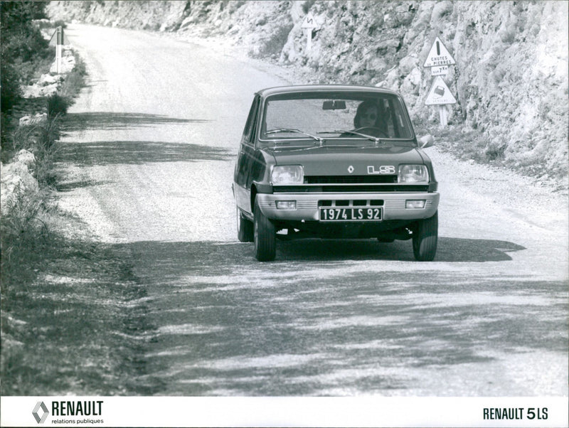 Renault 5 LS - Vintage Photograph