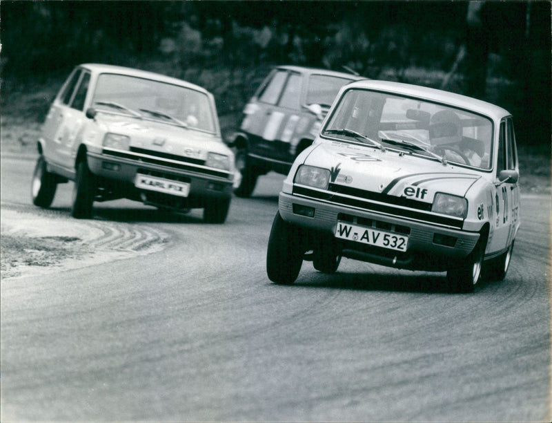 Renault 5 trophy race - Vintage Photograph