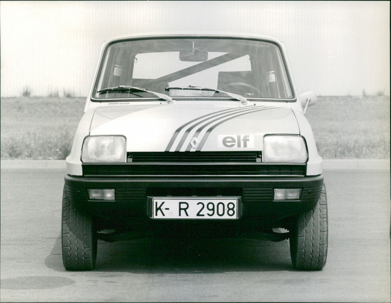 Renault 5 elf-Pokal 1974 - Vintage Photograph