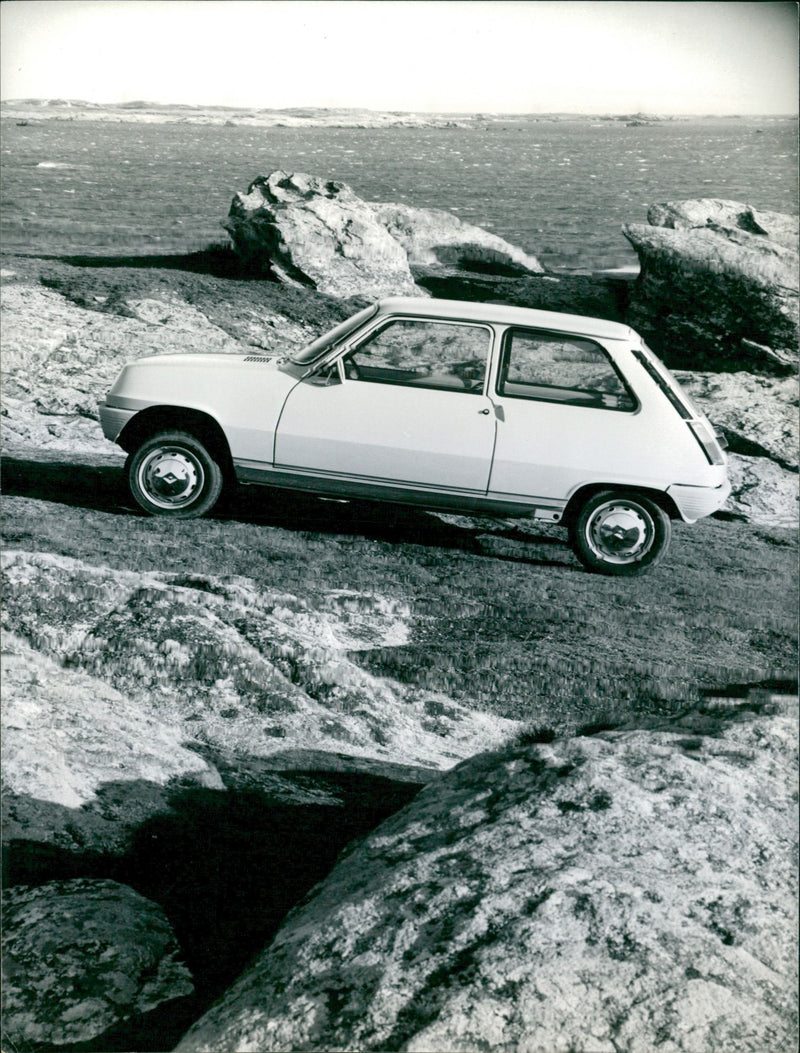 Renault - Vintage Photograph