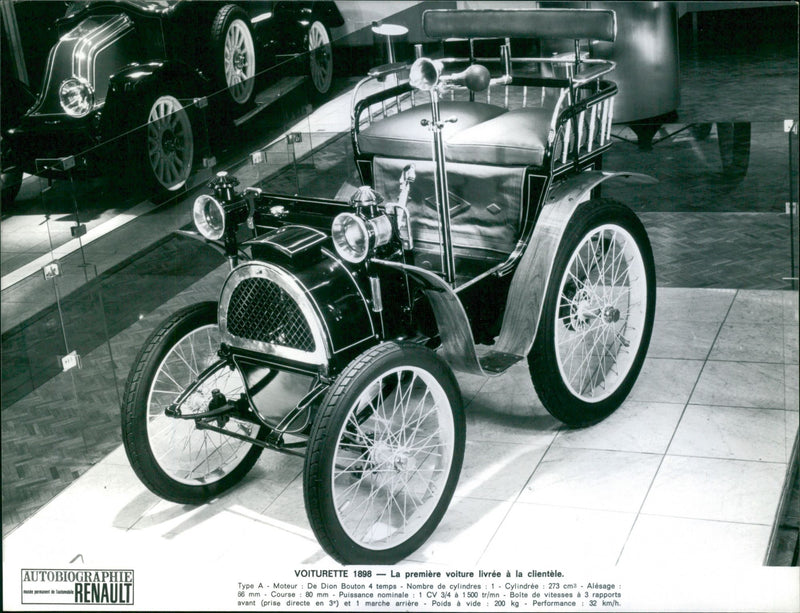 Renault Voiturette 1898 - Vintage Photograph