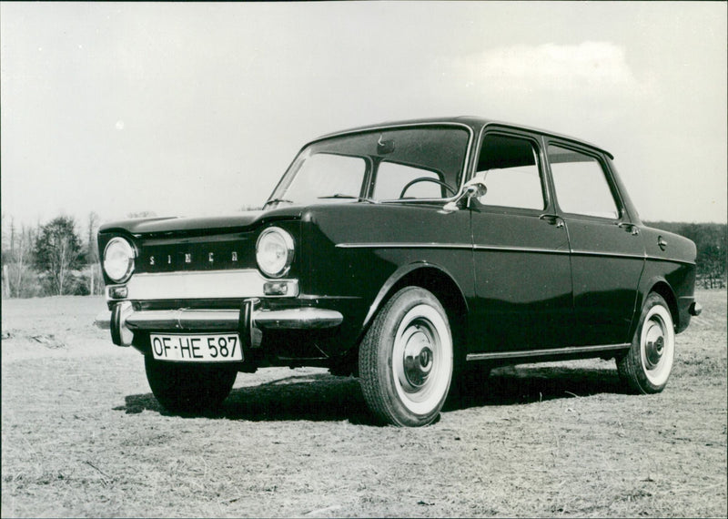 Simca 1000 GL - Vintage Photograph