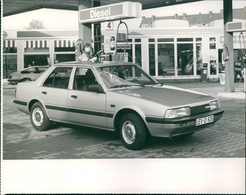 Mazda 626 D (Diesel) - Vintage Photograph