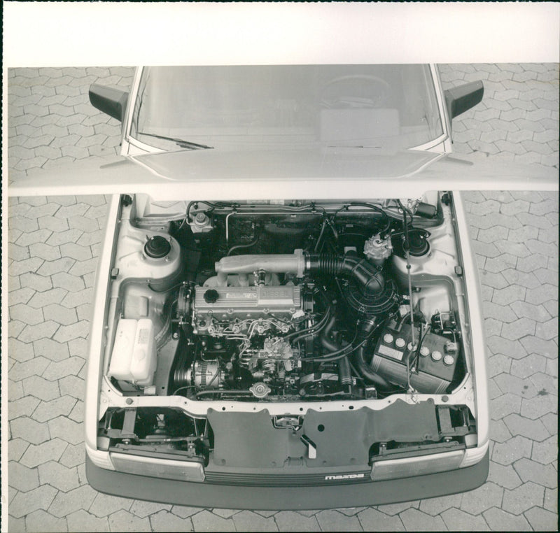 Mazda 626 D - Vintage Photograph