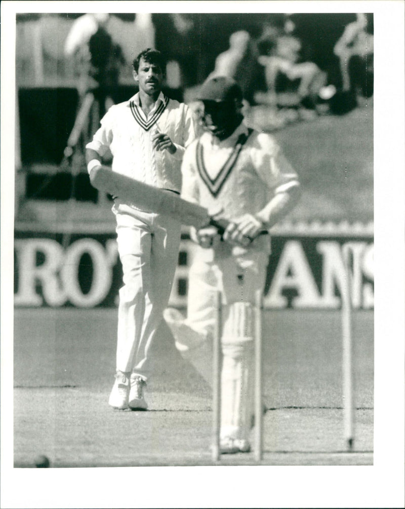 Richard Hadlee - Vintage Photograph