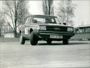 Audi 80 - Vintage Photograph