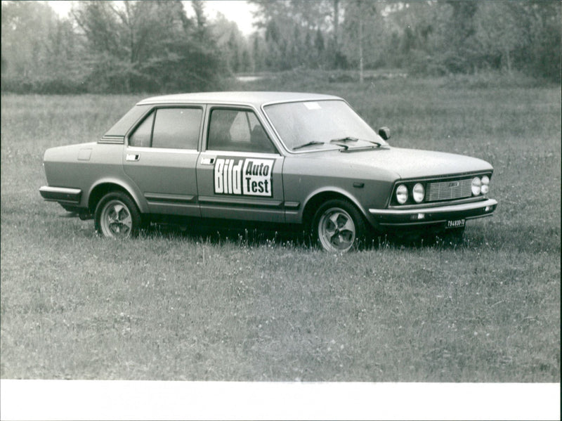 Fiat 130 - Vintage Photograph