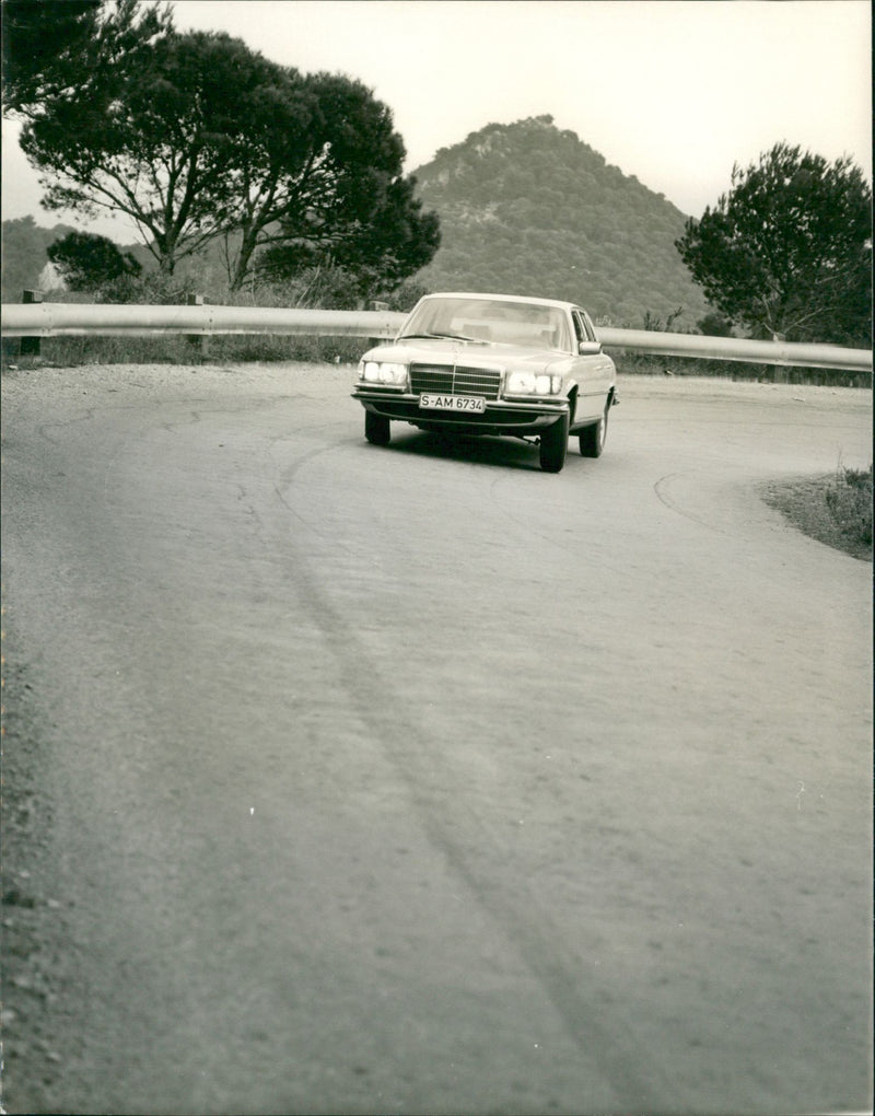 Mercedes Benz 280 SE - Vintage Photograph