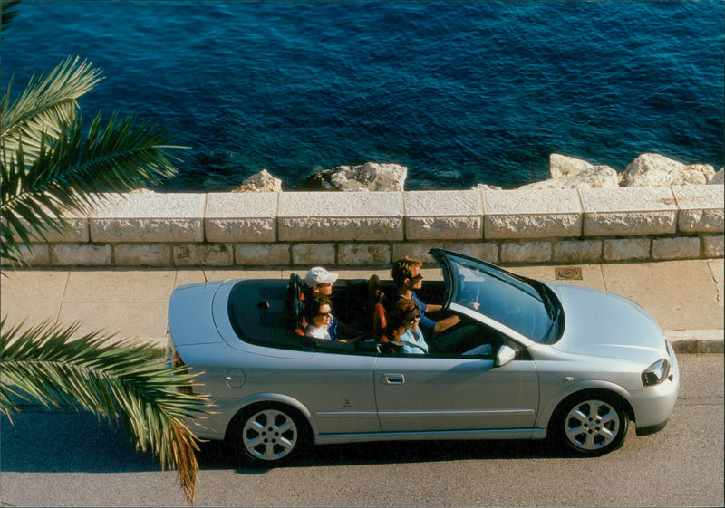 Opel Astra Cabrio - Vintage Photograph