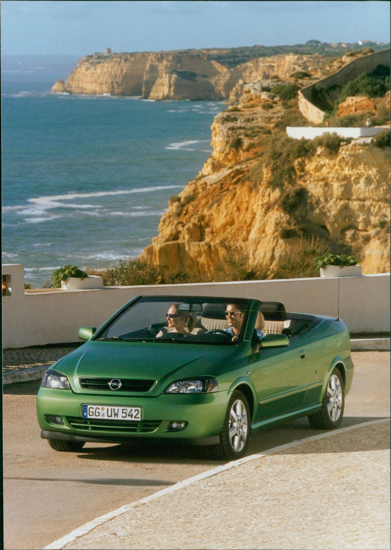 Opel Astra Cabrio - Vintage Photograph