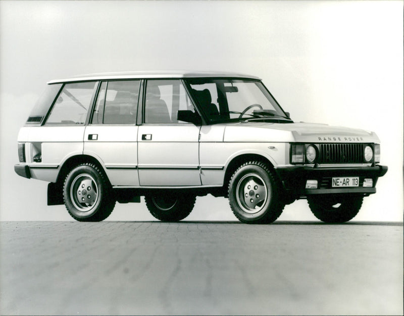MG Range Rover - Vintage Photograph