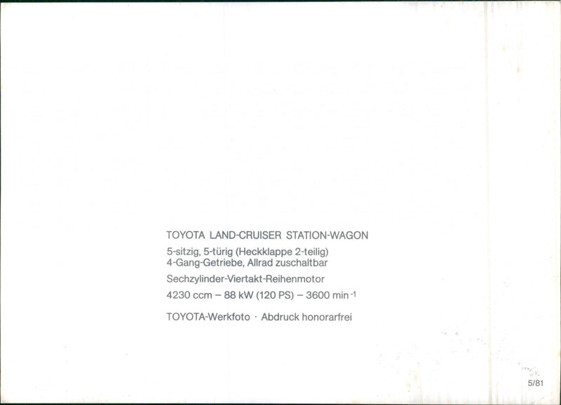 Toyota Landcruiser Station-wagon - Vintage Photograph