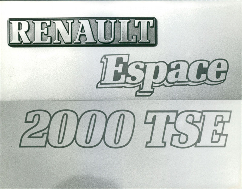 Renault Espace 2000 TSE - Vintage Photograph