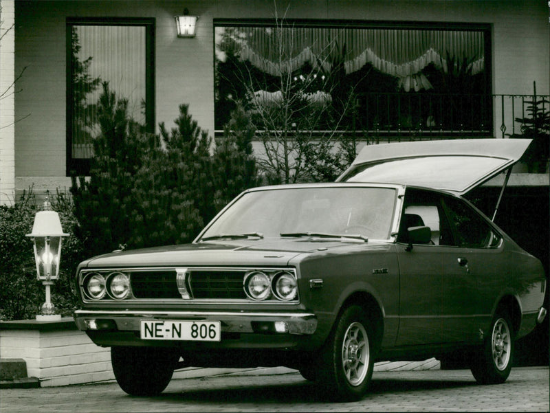 Datsun 160J SSS Coupe - Vintage Photograph
