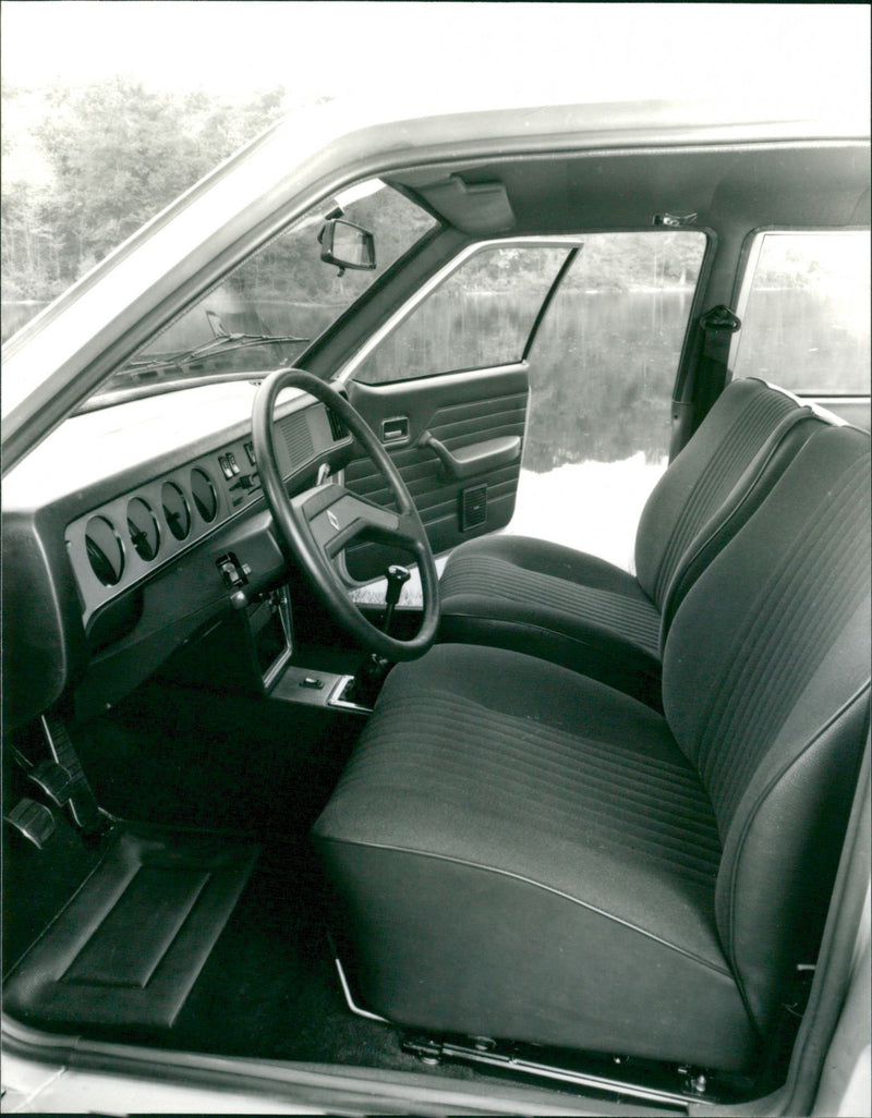 Renault 20, Cockpit - Vintage Photograph