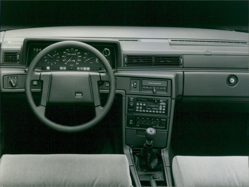 Volvo 760 Turbo, Cockpit - Vintage Photograph