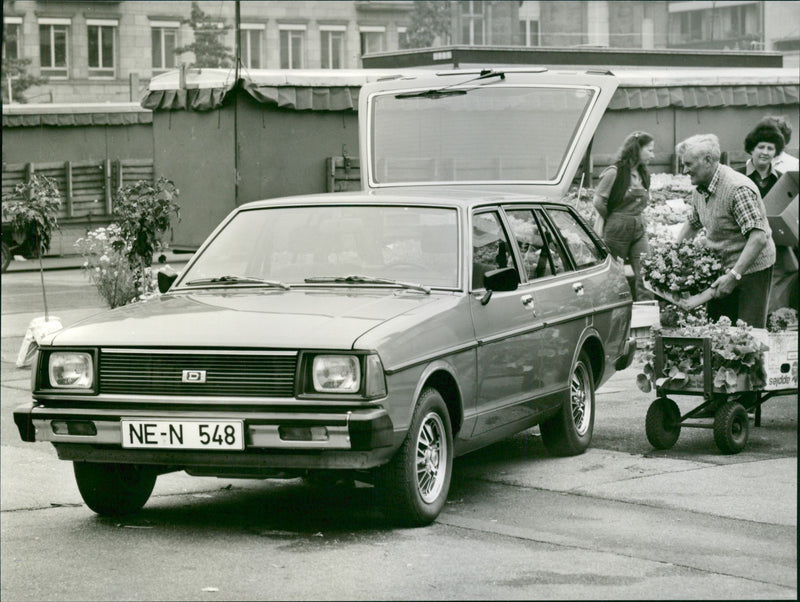 Datsun Sunny Traveller - Vintage Photograph