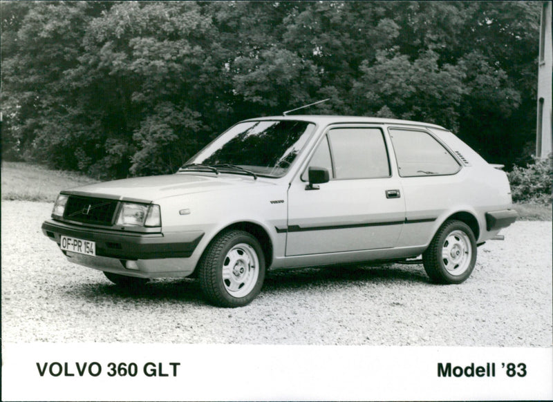 Volvo 360 GLT - Vintage Photograph