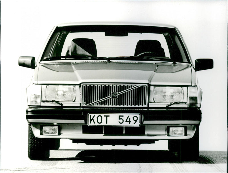 Volvo 760 GLE - Vintage Photograph