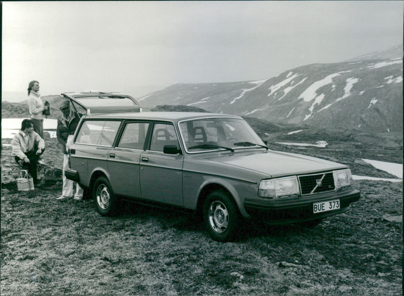 Volvo 245 - Vintage Photograph