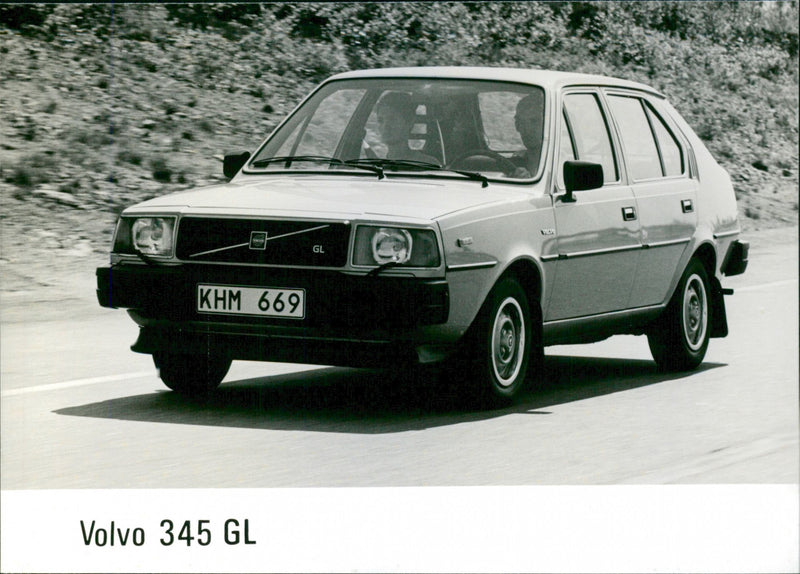 Volvo 343 GL - Vintage Photograph