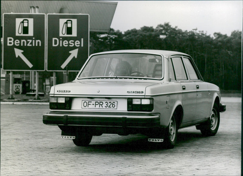 Volvo 244 GL D6 - Vintage Photograph