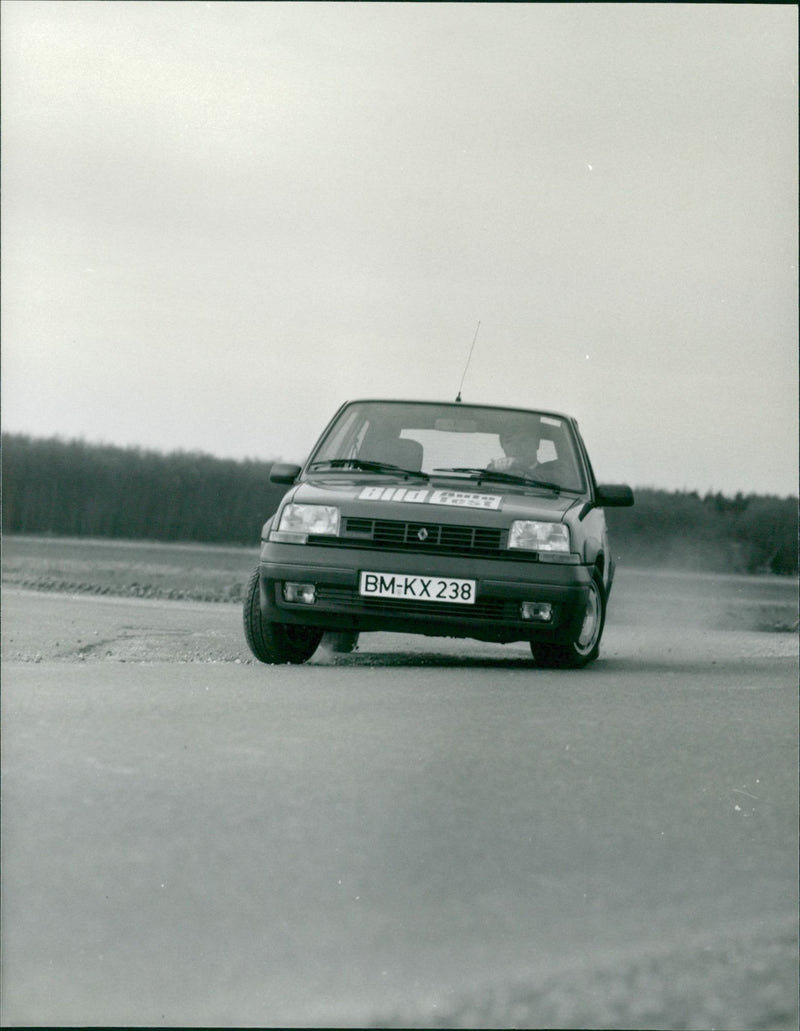 Renault - Vintage Photograph