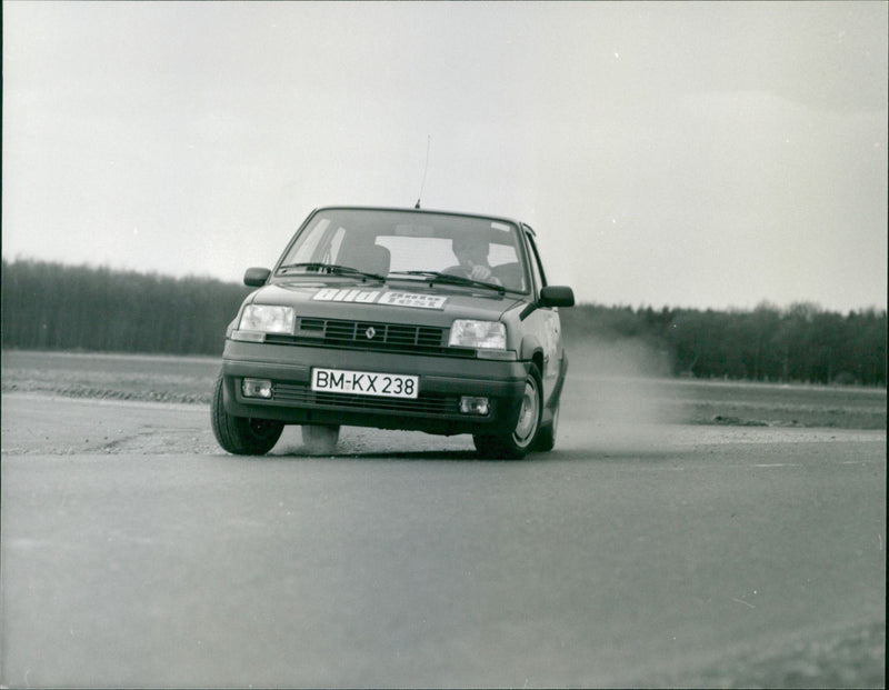 Renault - Vintage Photograph