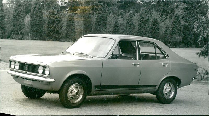 Sunbeam "1500 GT" - Vintage Photograph