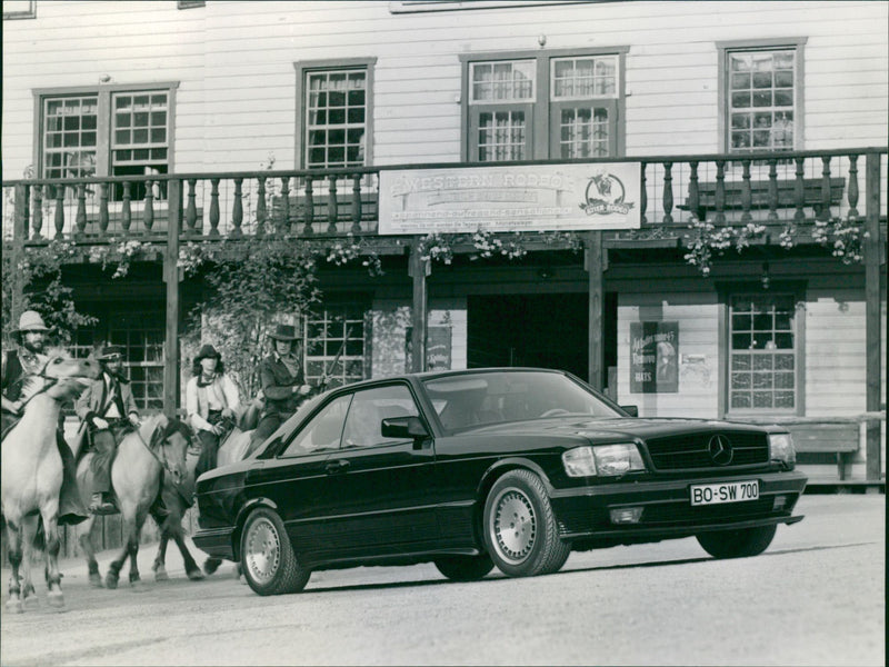 Mercedes-Benz 500 SEC - Vintage Photograph