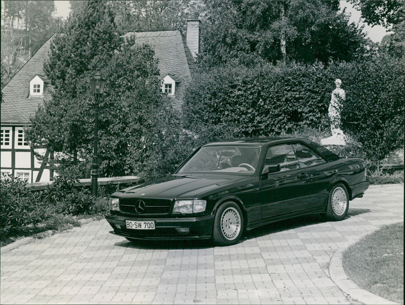 Mercedes-Benz 500 SEC - Vintage Photograph