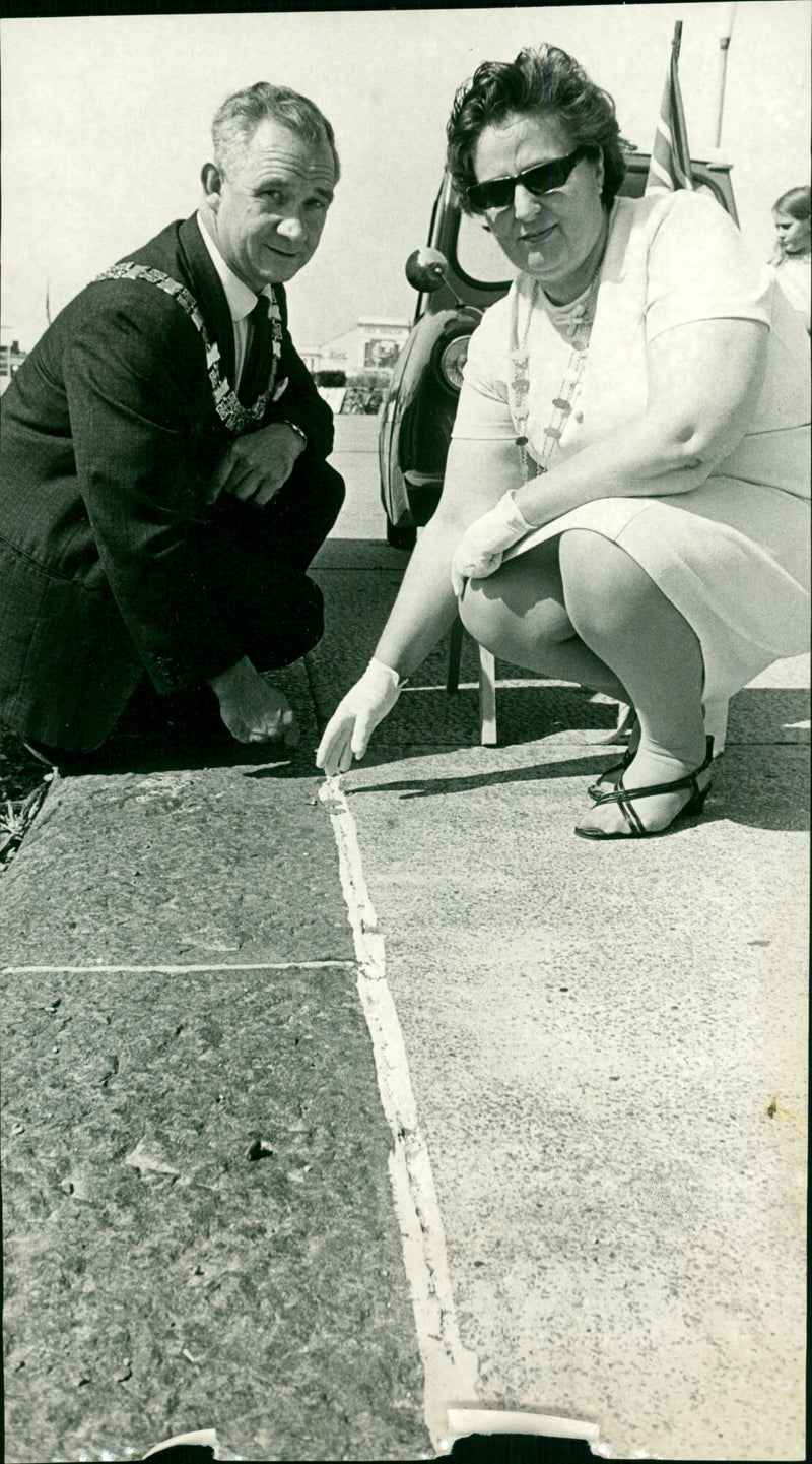 Sid Knight - Vintage Photograph