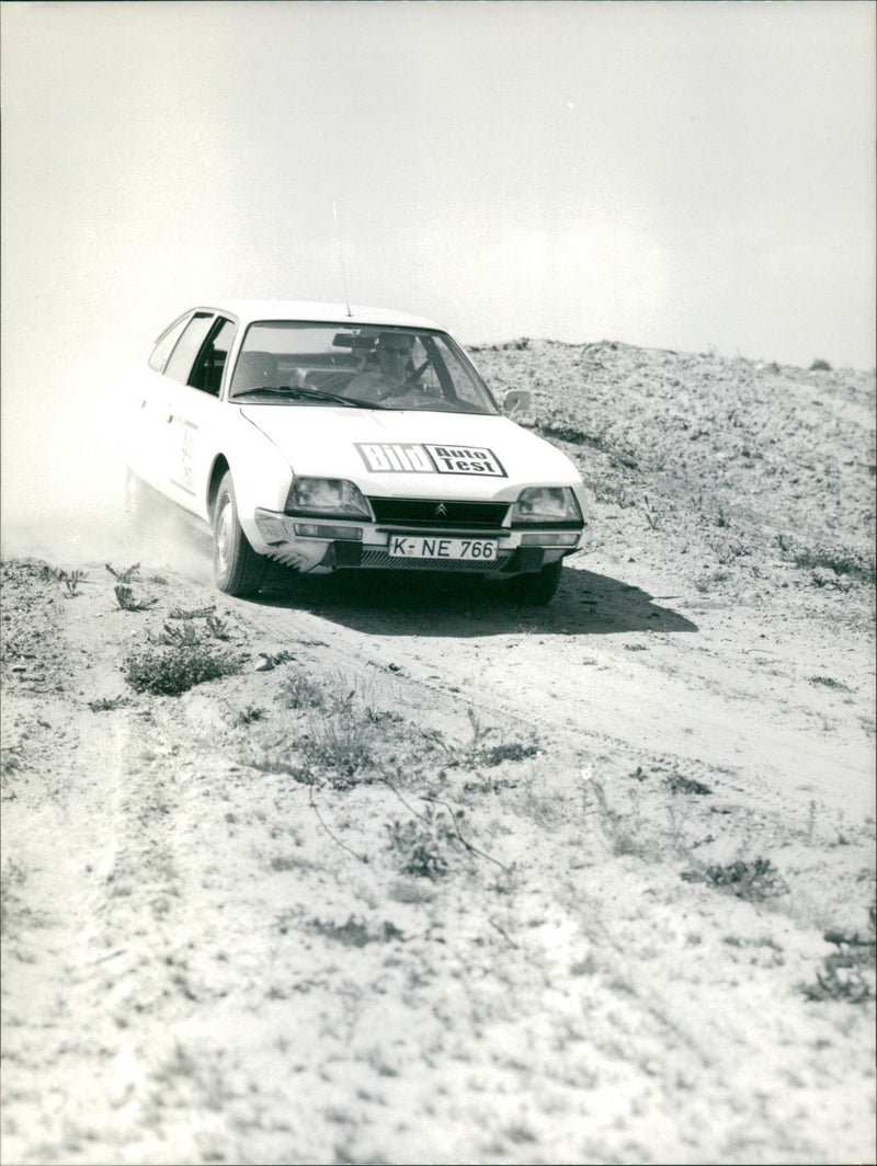 Citroen CX 2200 - Vintage Photograph