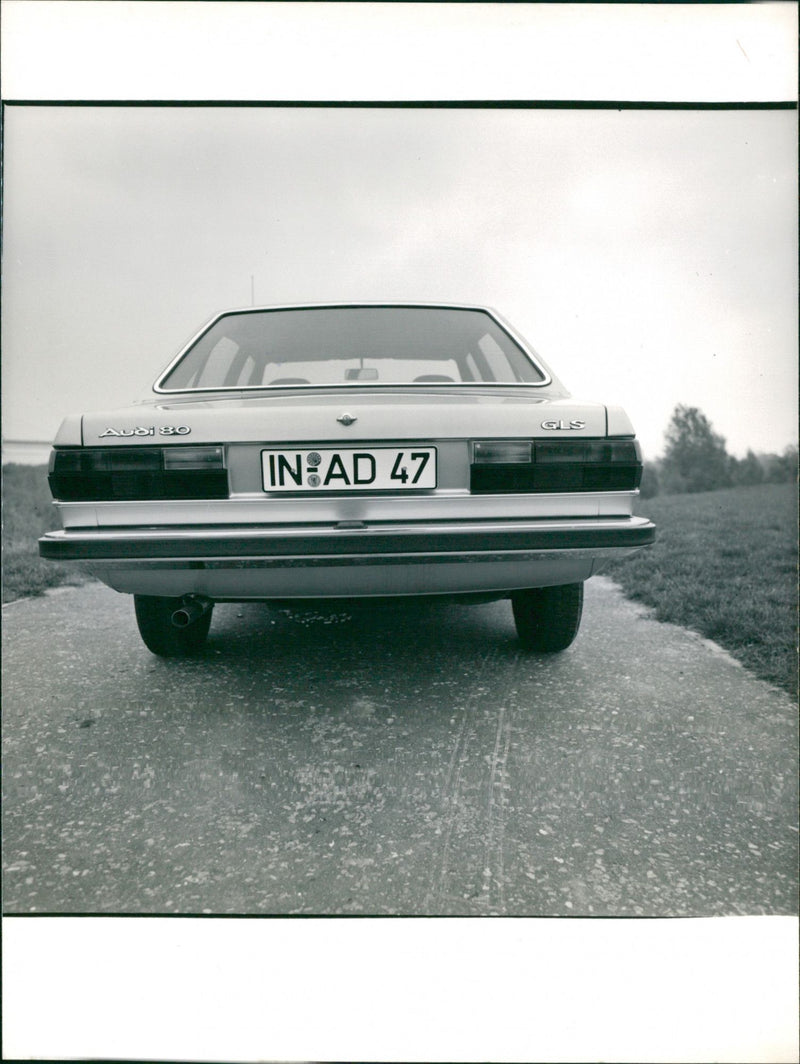Audi 8O GLS - Vintage Photograph