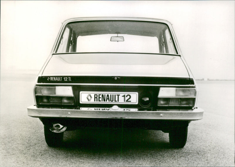 Renault 12 - Vintage Photograph