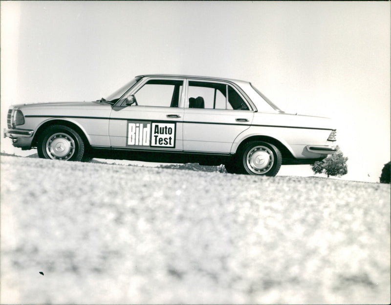 Mercedes Benz W123 280 - Vintage Photograph