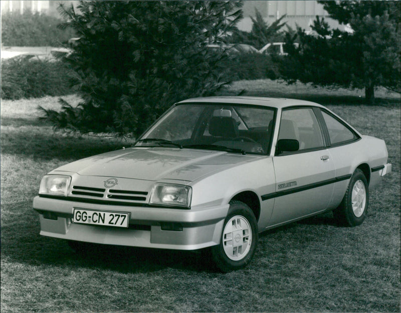Opel Manta Berlinetta - Vintage Photograph