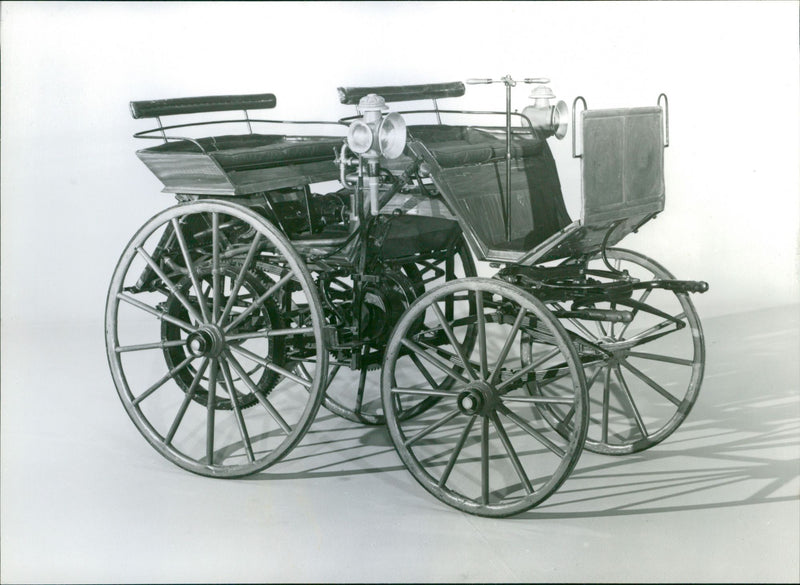 Mercedes-Benz Daimler - Vintage Photograph