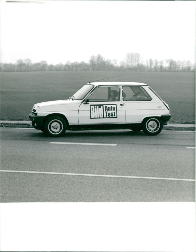 Renault 5 Alpine Turbo - Vintage Photograph