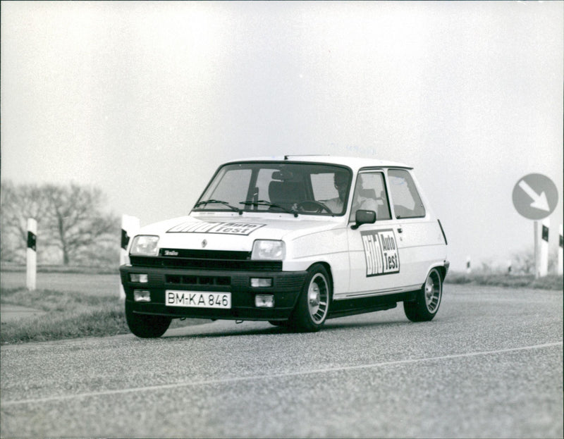 Renault 5 Alpine Turbo - Vintage Photograph