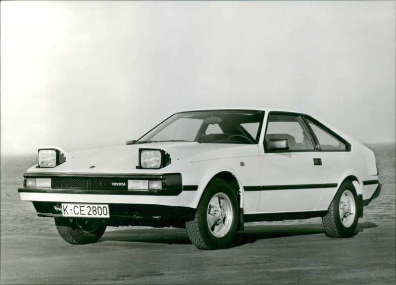1982 Toyota Celica Supra 2.8i - Vintage Photograph