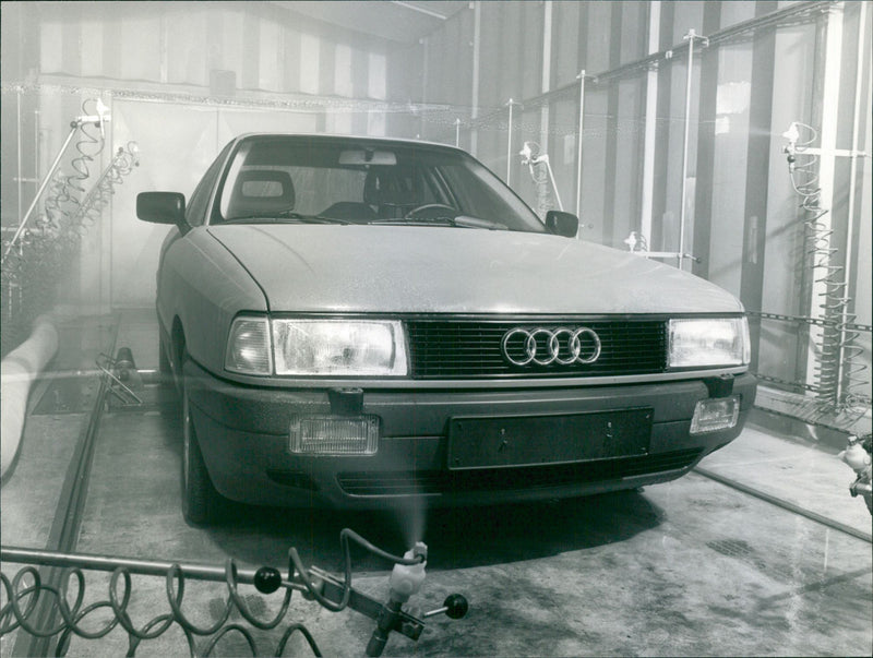 1995 Audi 80 Avant D3 - Vintage Photograph