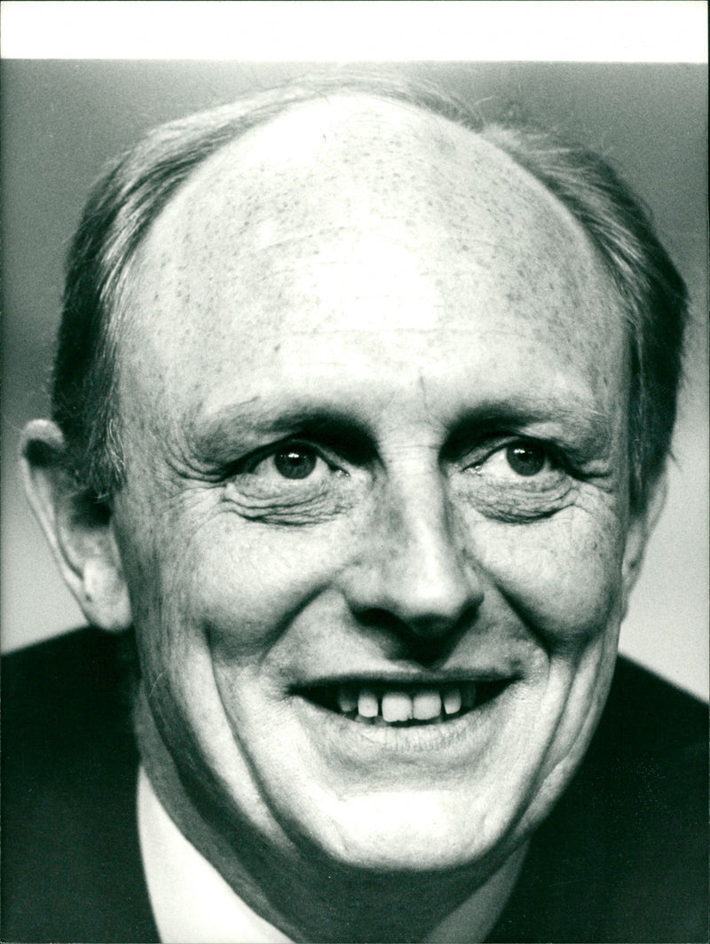 Neil Kinnock - Vintage Photograph