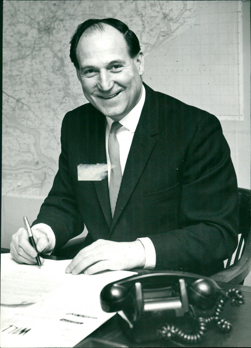 Mr Peter Matthews - Vintage Photograph