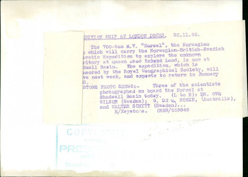 COMPLIMENTS RAPHAEL DIVISION KEYSTONE BRITISH SHIP ROYAL EXPEDITION - Vintage Photograph