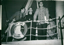 COMPLIMENTS RAPHAEL DIVISION KEYSTONE BRITISH SHIP ROYAL EXPEDITION - Vintage Photograph