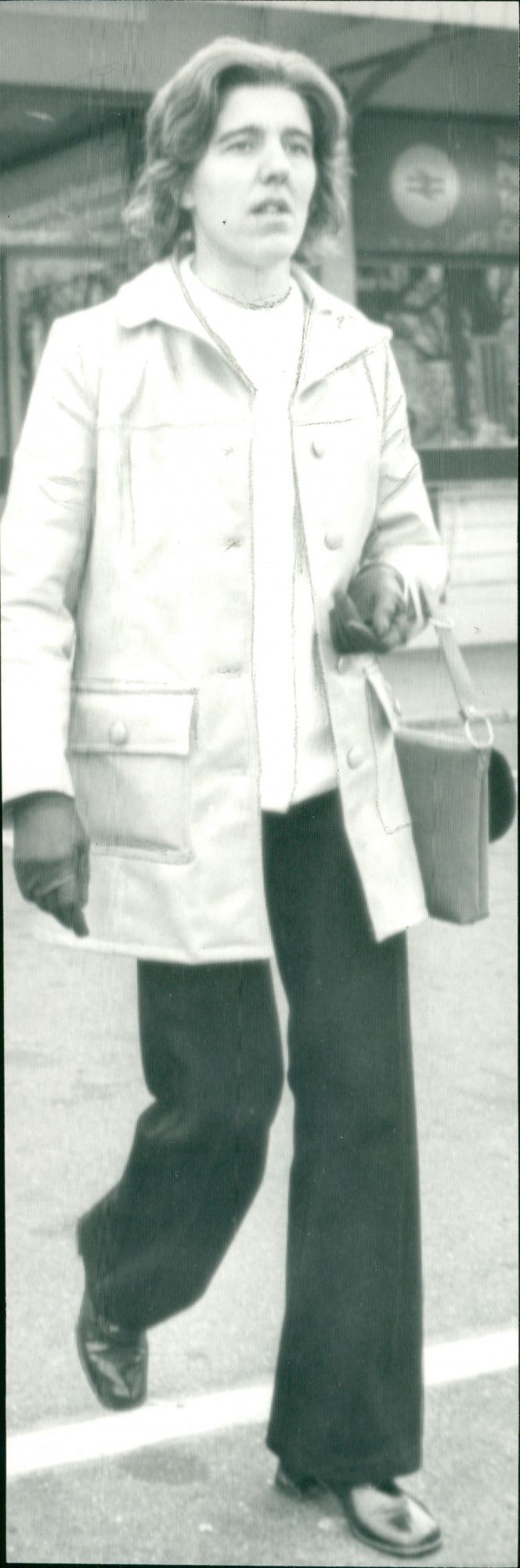 Maureen Bingham. - Vintage Photograph
